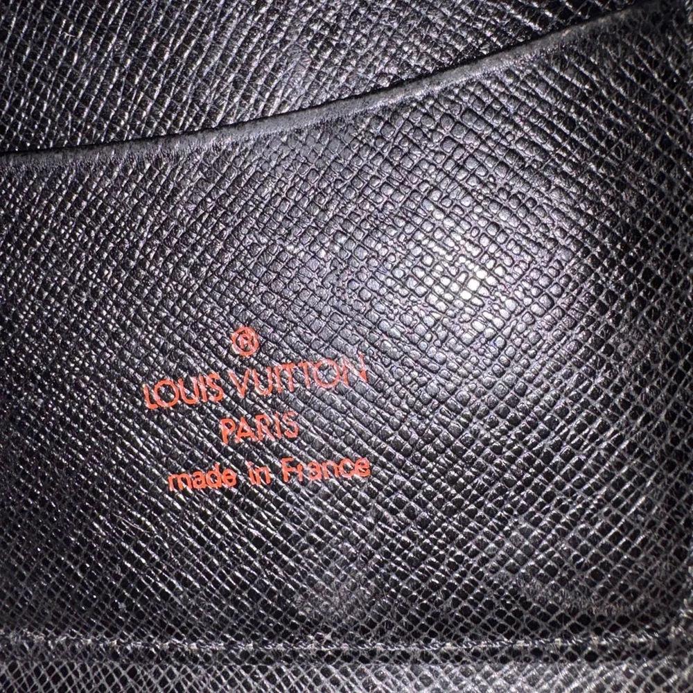 Louis Vuitton black epi zip organizer zip around wallet project